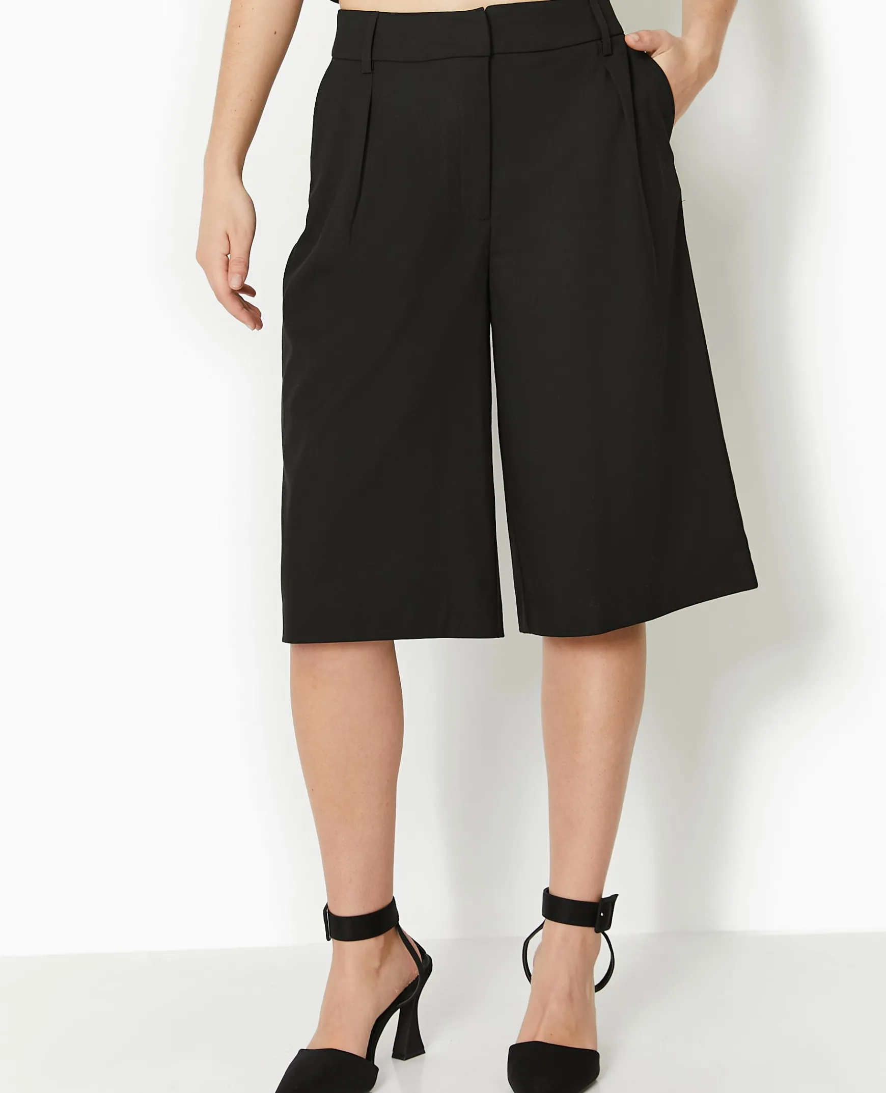 Pimkie Short^Bermuda City Long Et Large -