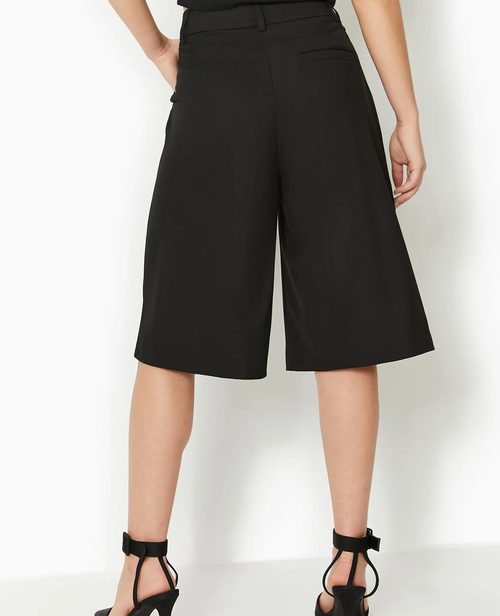 Pimkie Short^Bermuda City Long Et Large -